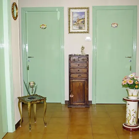 Le Rose Di Teresina Bed and Breakfast Mercatello sul Metauro